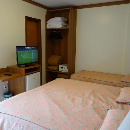 Golden Dolphin Grand Hotel - Suite กัลดัสโนวัส ภายนอก รูปภาพ